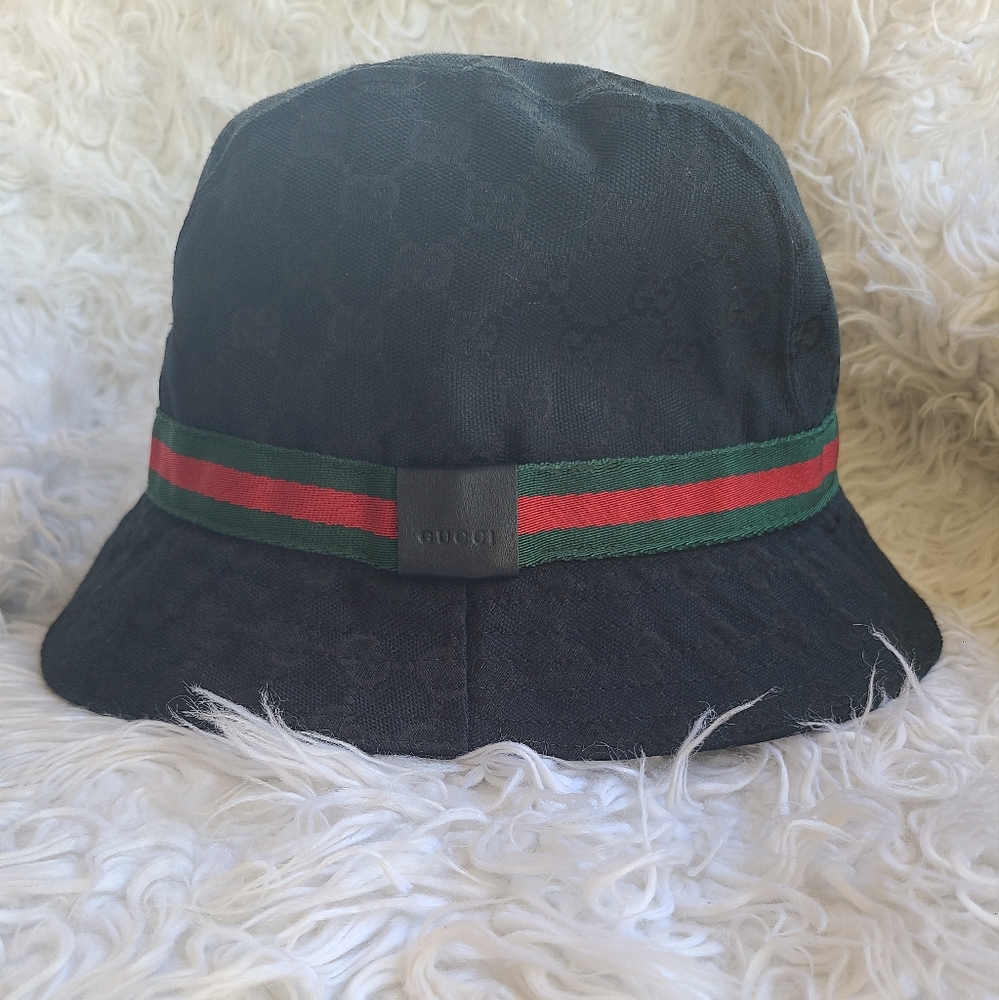 Authentic Gucci Hat-Great Condition